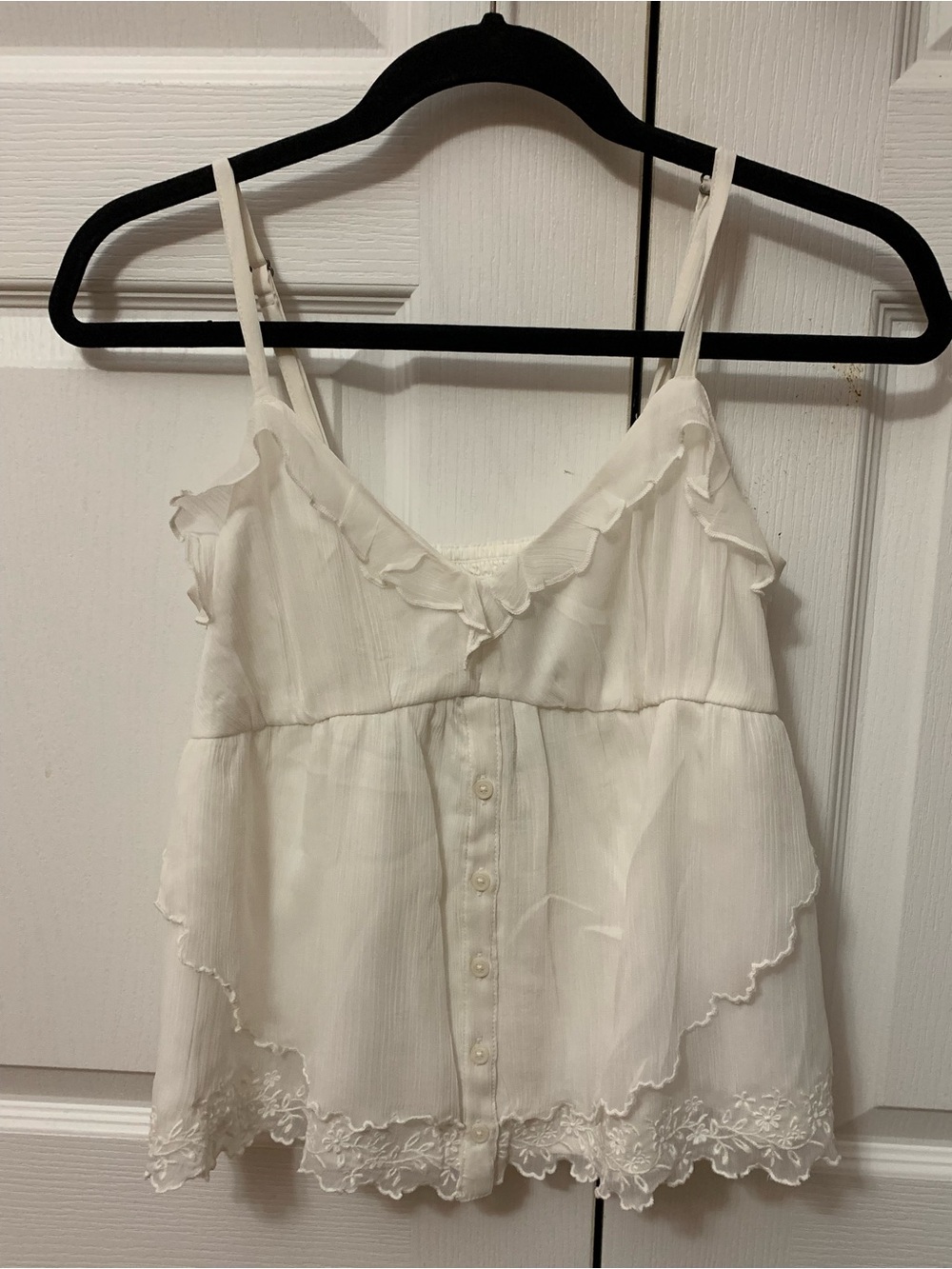 Hollister Ivory Ruffle-Trim Button Cami Top